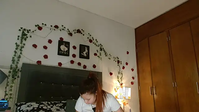 Snapshot of 3littleschoolteens chatting on 15, 2, 2026 3littleschoolteens online show from 15, 2, 2026