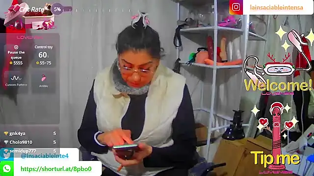 LaInsaciableIntensa online show from 23, 2, 2025