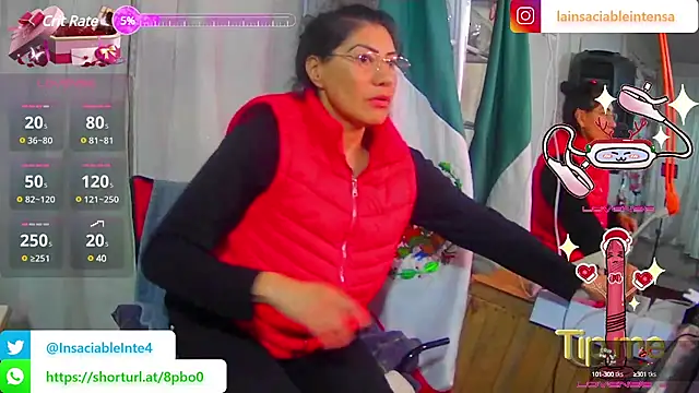 LaInsaciableIntensa online show from 24, 2, 2025