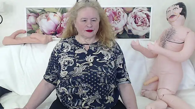 FlaviaSquirts online show from 21, 3, 2026