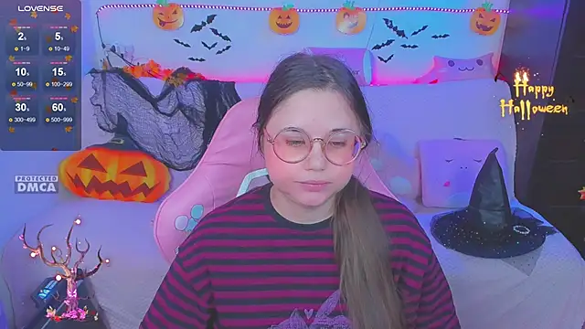 Lolisuccub online show from 5, 11, 2025