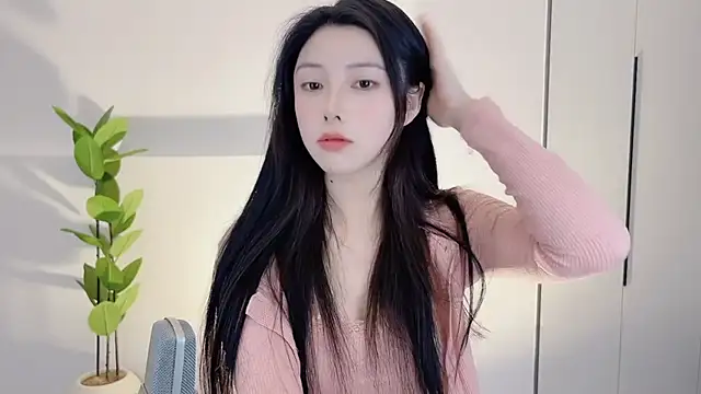 HaagenDazs  online show from 20, 2, 2025