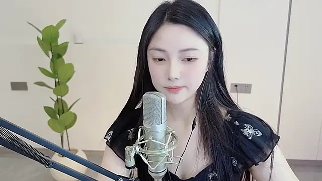 HaagenDazs  online show from 4, 3, 2025