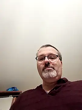 Snapshot of mike9473 chatting on 18, 11, 2025 mike9473 online show from 18, 11, 2025