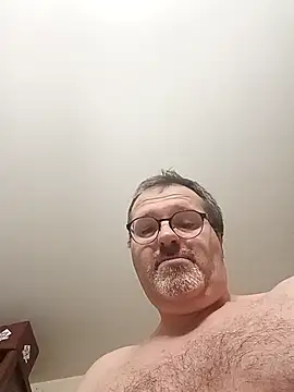 Snapshot of mike9473 chatting on 23, 12, 2025 mike9473 online show from 23, 12, 2025