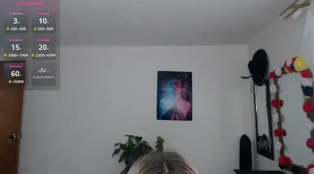 Snapshot of charlottezoe15 chatting on 22, 1, 2025 charlottezoe15 online show from 22, 1, 2025