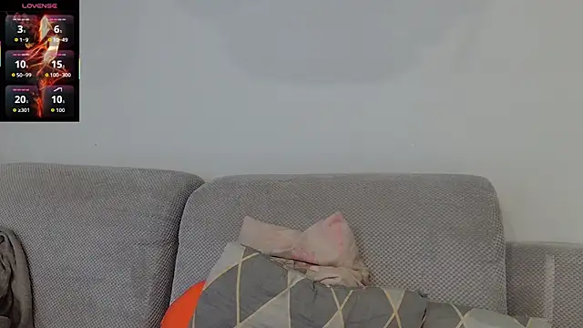 Julvka online show from 12, 9, 2025