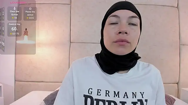 Snapshot of aisha_vs chatting on 6, 2, 2026 aisha vs online show from 6, 2, 2026