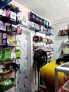 keilymadam online show from 4, 12, 2025