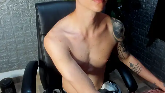 Snapshot of Dmtry6 chatting on 27, 11, 2025 Dmtry6 online show from 27, 11, 2025