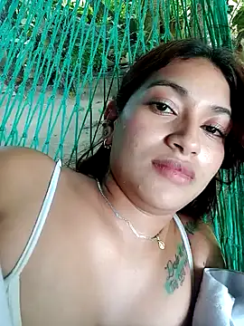 annie-19 online show from 9, 10, 2025