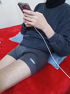 Snapshot of arabqueen chatting on 11, 11, 2025 arabqueen online show from 11, 11, 2025