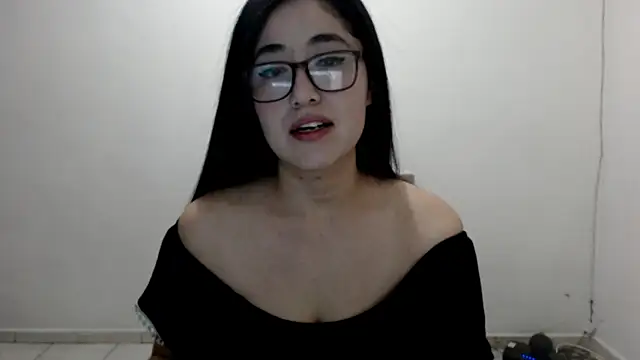 YummymeowW online show from 18, 1, 2025