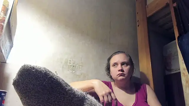 FrumCake online show from 4, 3, 2025