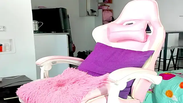 the queen aleja online show from 3, 12, 2025