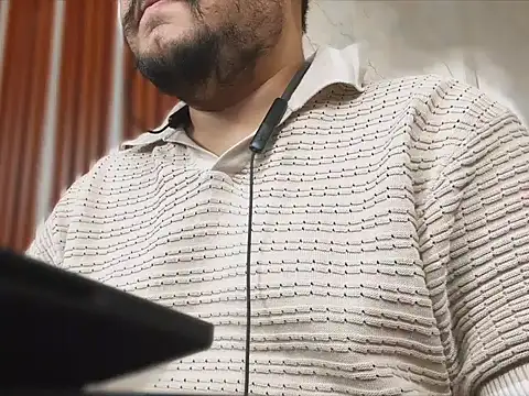 Snapshot of A4h_odin1 chatting on 15, 10, 2025 A4h odin1 online show from 15, 10, 2025