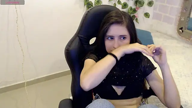 tania sweet   online show from 15, 2, 2025