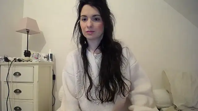 desirmiss1 online show from 13, 2, 2025