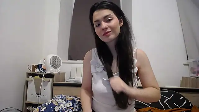 desirmiss1 online show from 16, 2, 2025