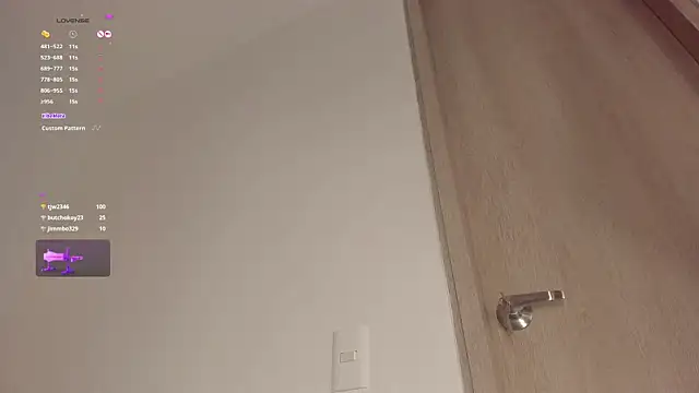 Snapshot of GoddessLinda04 chatting on 7, 3, 2025 GoddessLinda04 online show from 7, 3, 2025