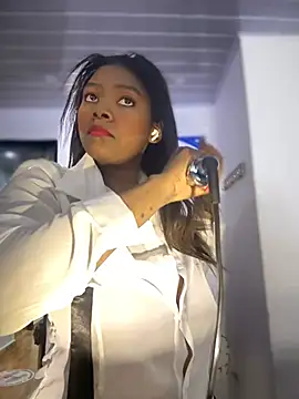 Snapshot of Tayra_Siny chatting on 22, 2, 2025 Tayra Siny online show from 22, 2, 2025