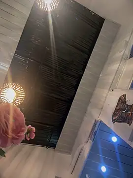 Snapshot of Tayra_Siny chatting on 9, 3, 2025 Tayra Siny online show from 9, 3, 2025