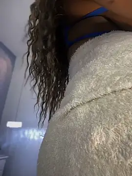 Snapshot of Tayra_Siny chatting on 13, 3, 2025 Tayra Siny online show from 13, 3, 2025