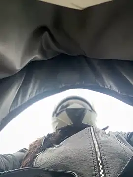 Snapshot of Tayra_Siny chatting on 14, 3, 2025 Tayra Siny online show from 14, 3, 2025