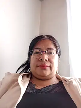 Snapshot of __valentina18 chatting on 11, 12, 2024   valentina18 online show from 11, 12, 2024