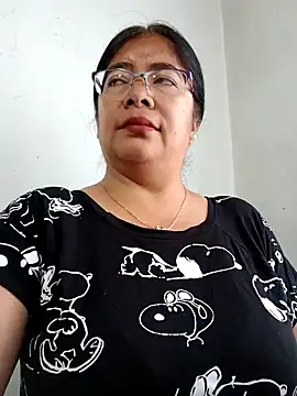 Snapshot of __valentina18 chatting on 14, 1, 2025   valentina18 online show from 14, 1, 2025