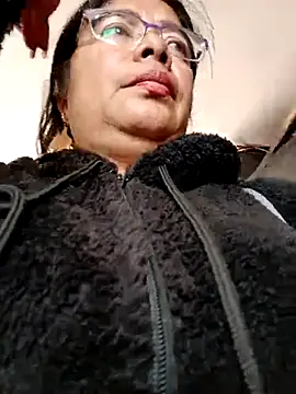 Snapshot of __valentina18 chatting on 20, 2, 2025   valentina18 online show from 20, 2, 2025