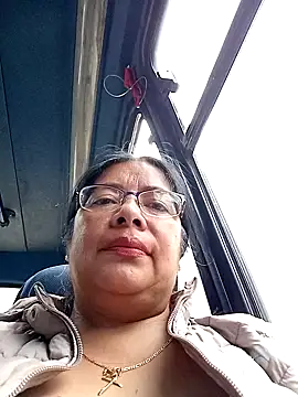 Snapshot of __valentina18 chatting on 21, 3, 2025   valentina18 online show from 21, 3, 2025