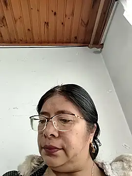   valentina18 online show from 6, 1, 2026