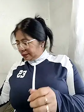   valentina18 online show from 7, 1, 2026