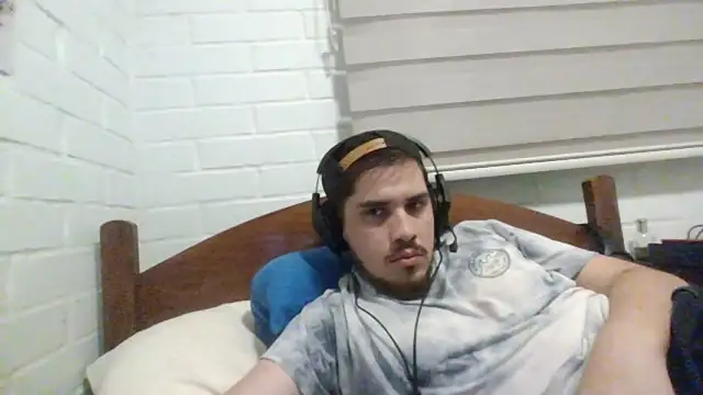 hung weeb online show from 10, 12, 2024