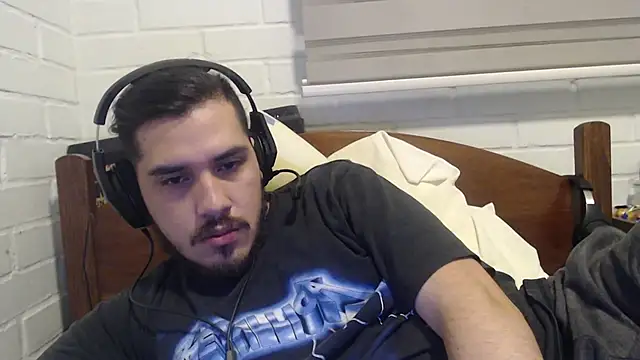 hung weeb online show from 3, 2, 2025