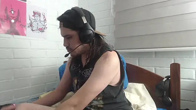 hung weeb online show from 13, 2, 2025