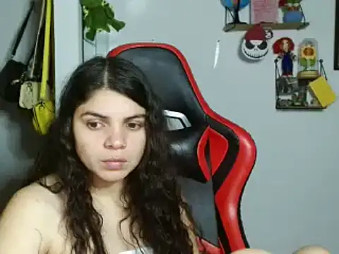 Snapshot of Nikkykora15 chatting on 28, 12, 2024 Nikkykora15 online show from 28, 12, 2024