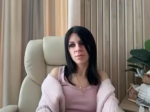 Snapshot of InjaAtHome chatting on 10, 1, 2026 InjaAtHome online show from 10, 1, 2026