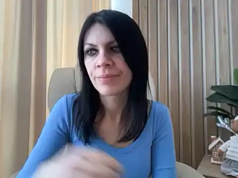 Snapshot of InjaAtHome chatting on 19, 1, 2026 InjaAtHome online show from 19, 1, 2026