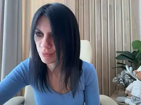 Snapshot of InjaAtHome chatting on 2, 2, 2026 InjaAtHome online show from 2, 2, 2026