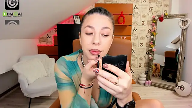 Snapshot of EmillyTaylor chatting on 10, 11, 2025 EmillyTaylor online show from 10, 11, 2025