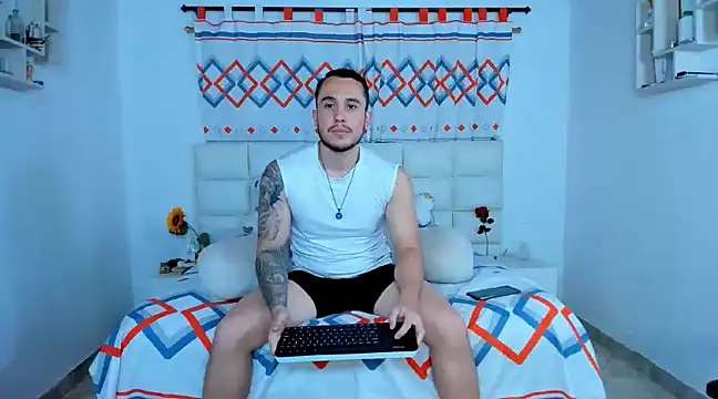 Snapshot of juan__jimenez chatting on 11, 12, 2024 juan jimenez online show from 11, 12, 2024