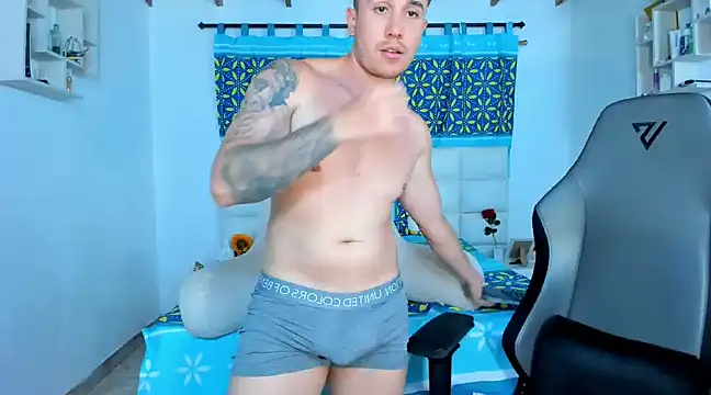 Snapshot of juan__jimenez chatting on 18, 1, 2025 juan jimenez online show from 18, 1, 2025