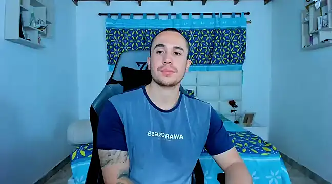 Snapshot of juan__jimenez chatting on 9, 2, 2025 juan jimenez online show from 9, 2, 2025