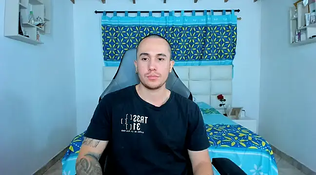 Snapshot of juan__jimenez chatting on 11, 2, 2025 juan jimenez online show from 11, 2, 2025