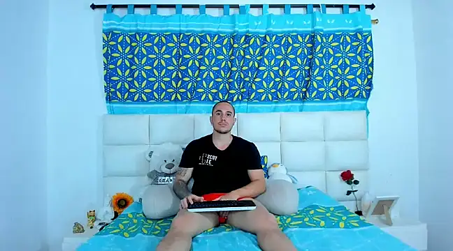 Snapshot of juan__jimenez chatting on 12, 2, 2025 juan jimenez online show from 12, 2, 2025