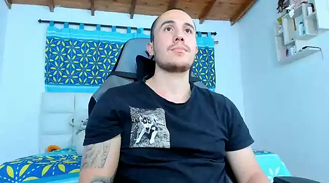 Snapshot of juan__jimenez chatting on 21, 2, 2025 juan jimenez online show from 21, 2, 2025