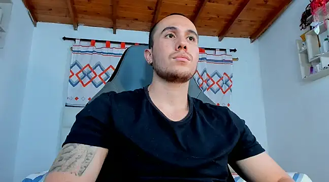 Snapshot of juan__jimenez chatting on 18, 3, 2025 juan jimenez online show from 18, 3, 2025