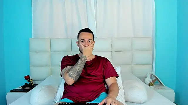 Snapshot of juan__jimenez chatting on 14, 10, 2025 juan jimenez online show from 14, 10, 2025